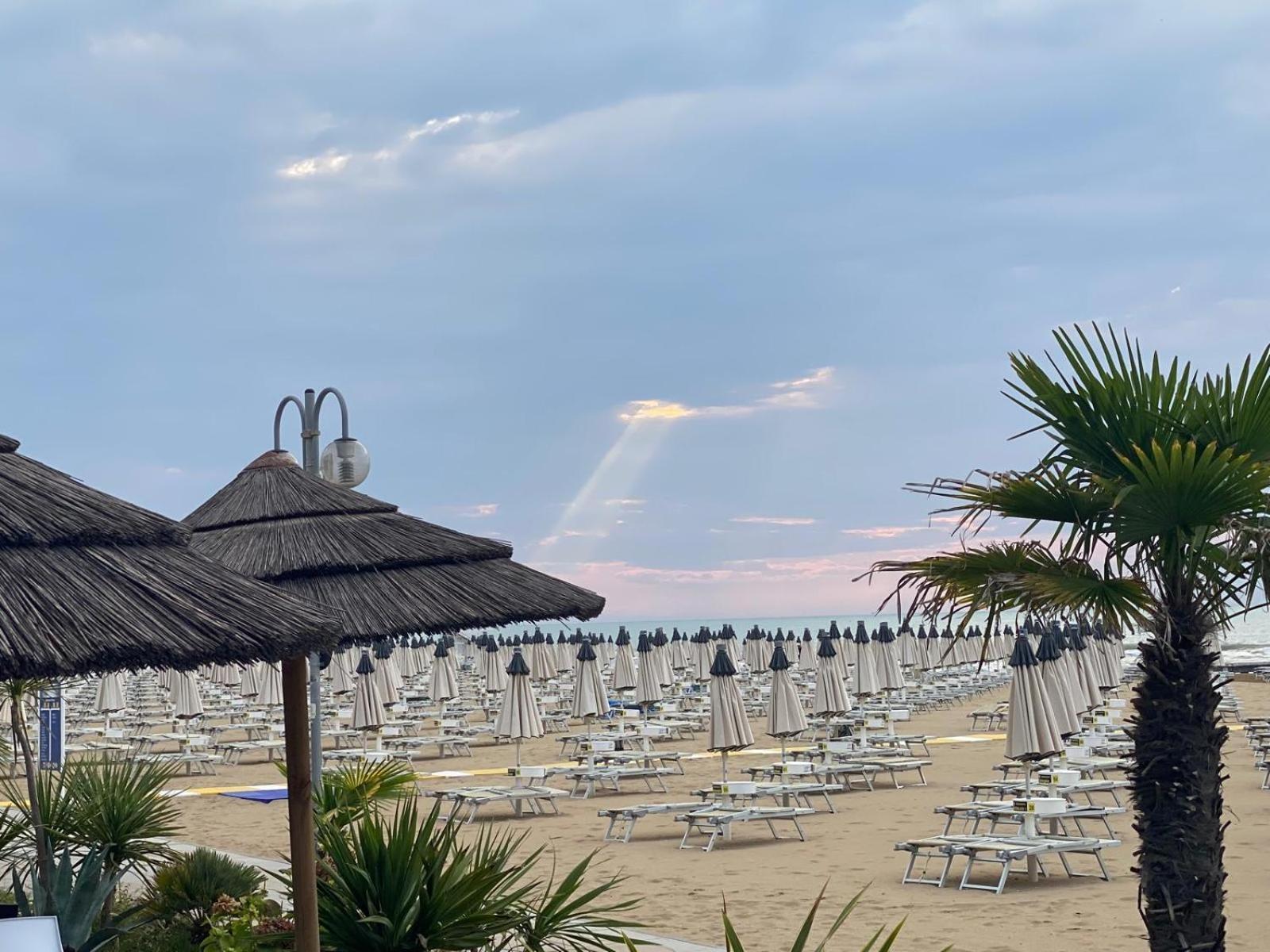 Villa Garda Lido di Jesolo Exterior foto